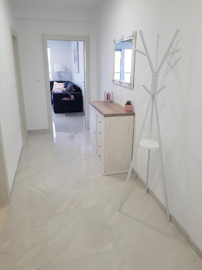 La Vista Apartments Mimice Eksteriør billede