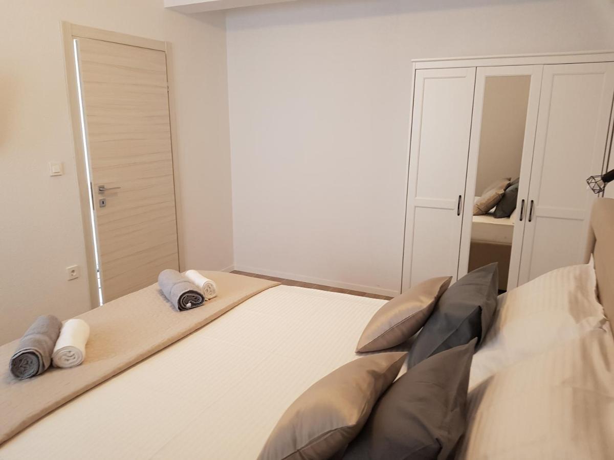 La Vista Apartments Mimice Eksteriør billede